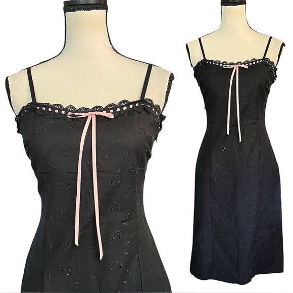 Betsey Johnson Dresses & Skirts - 🚫SOLD🚫 Vintage Betsey Johnson New York Floral Embroidery Pink Ribbon Dress